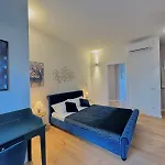 - Apartment - City Life -
