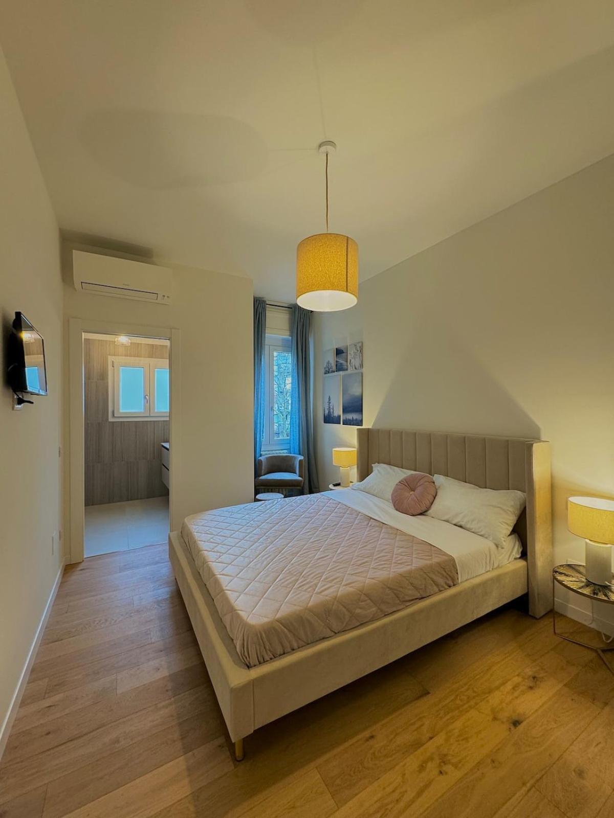 - - Life - Apartment Mailand